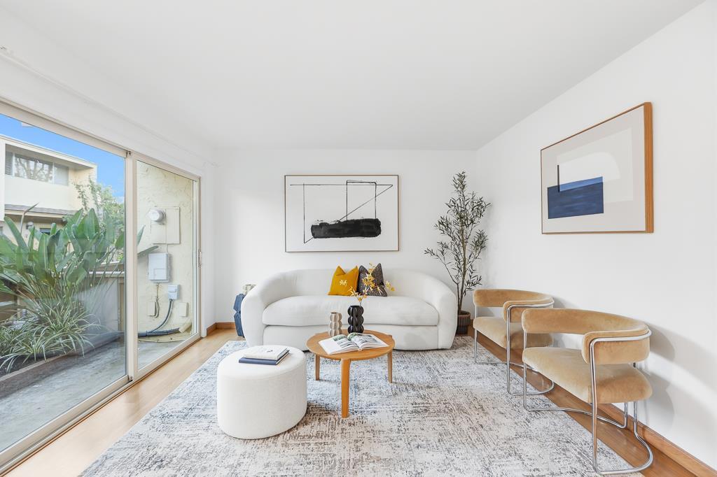 Photo of Listing #ML82035161