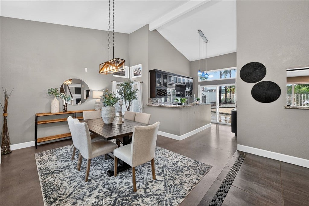 Photo of Listing #SW26035675