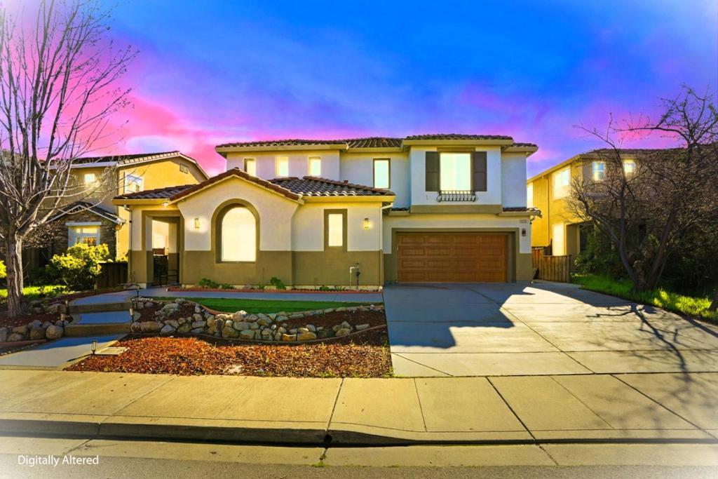 Photo of Listing #ML82035258