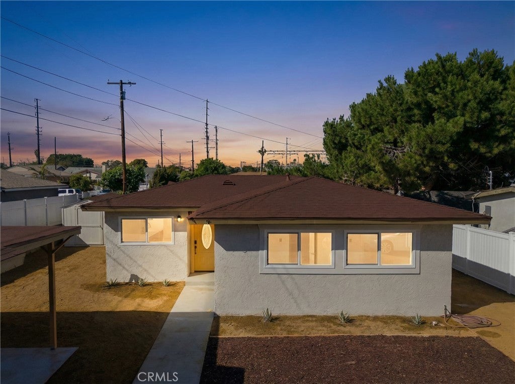 Photo of Listing #DW26036488