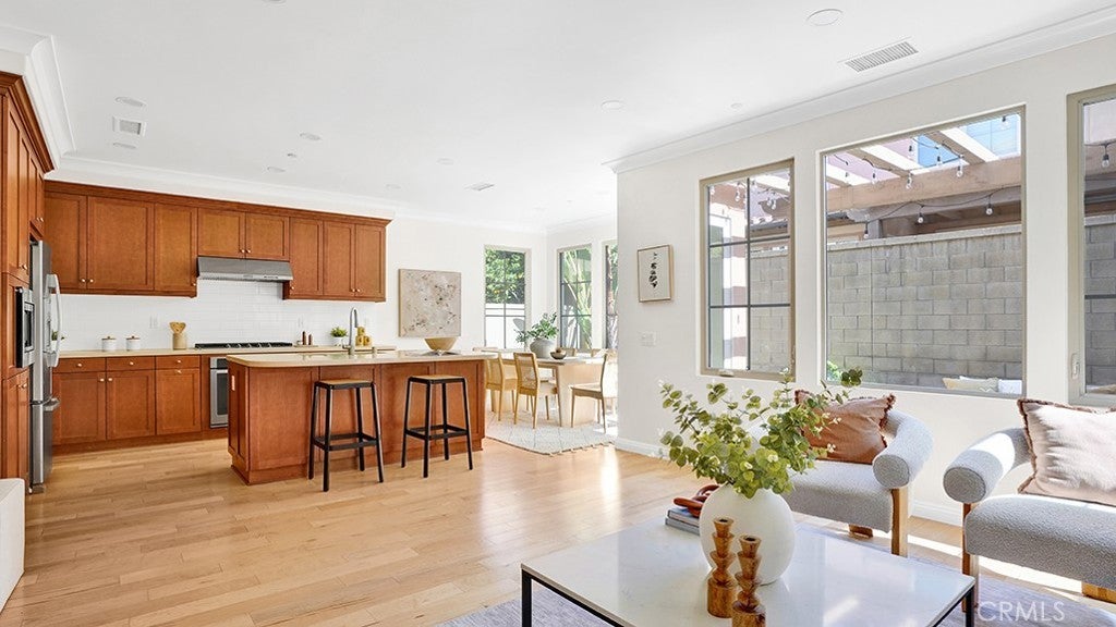 Photo of Listing #OC26037258