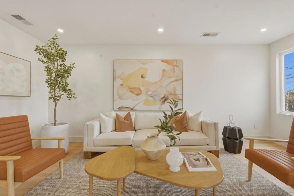 Photo of Listing #ML82035009