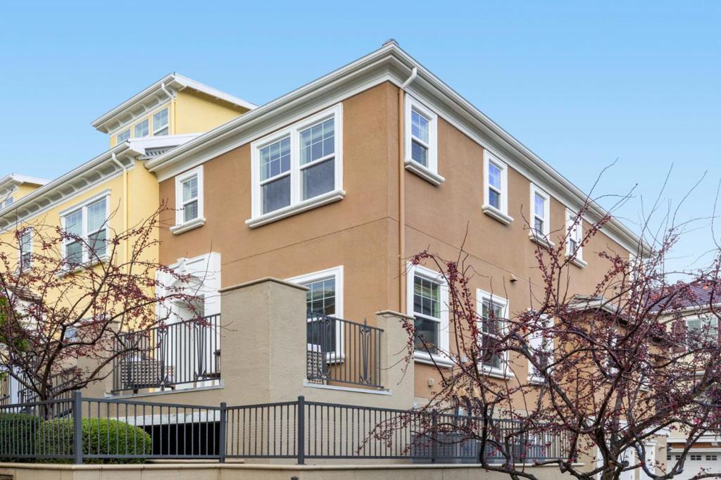 Photo of Listing #ML82035688