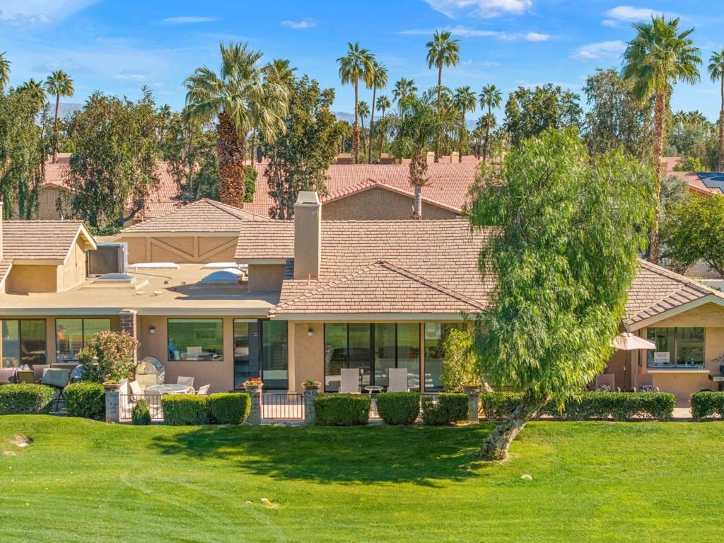 341 Gran Via, Palm Desert