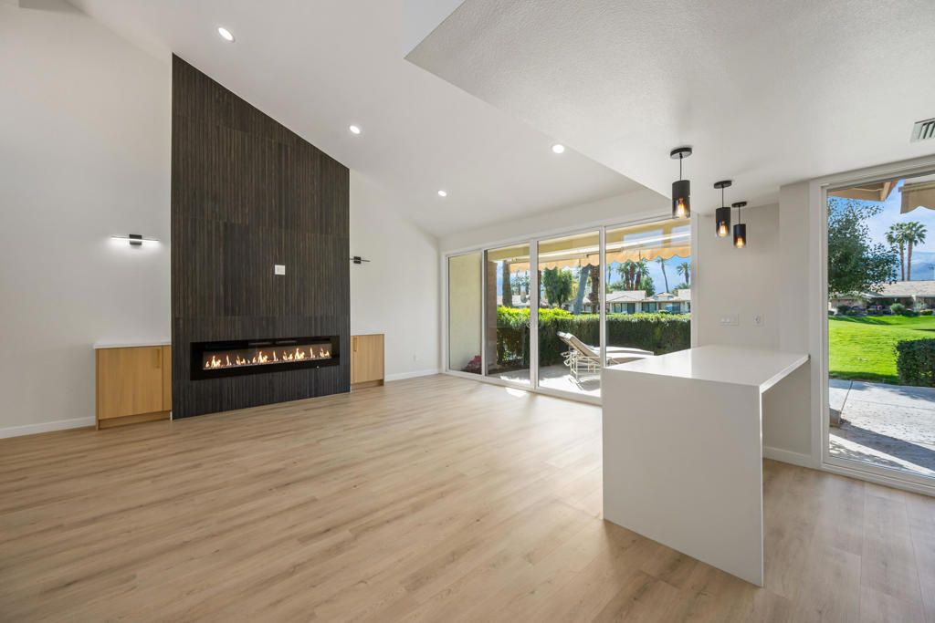 251 Calle Del Verano, Palm Desert