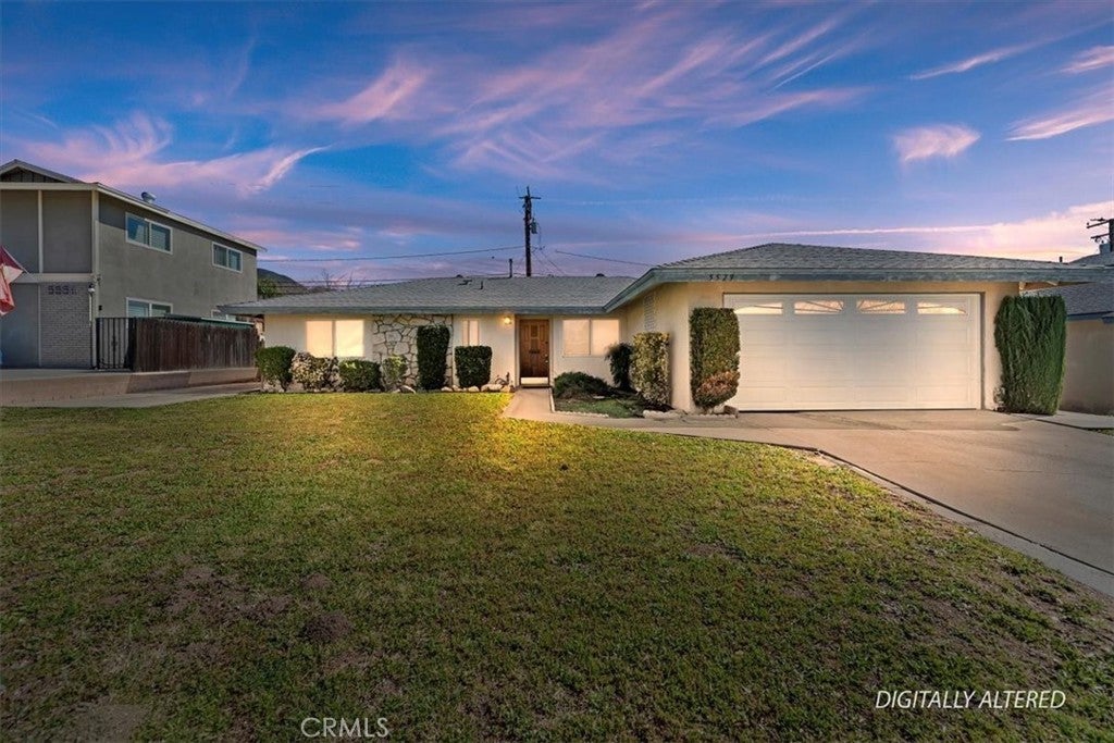 Photo of Listing #IV26038389