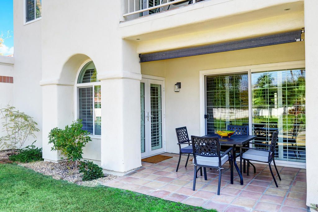 43733 Avenida Alicante, Palm Desert