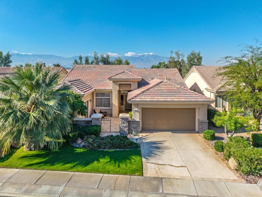 36511 Royal Sage Court, Palm Desert