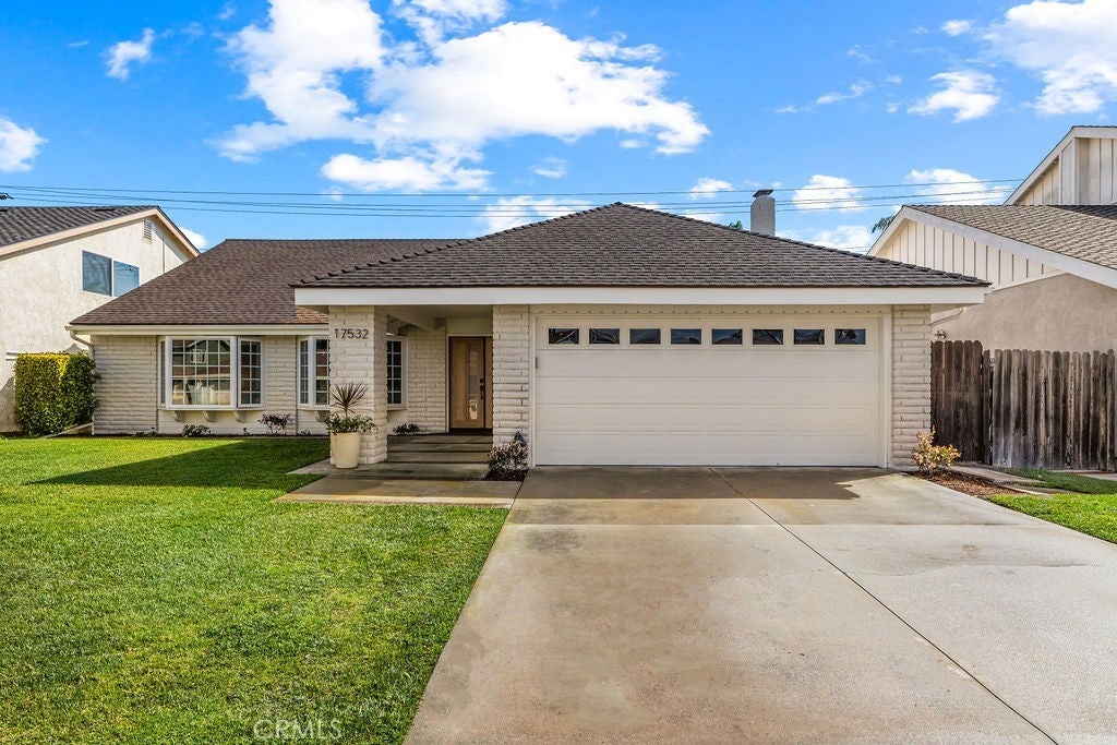 Photo of Listing #OC26039062