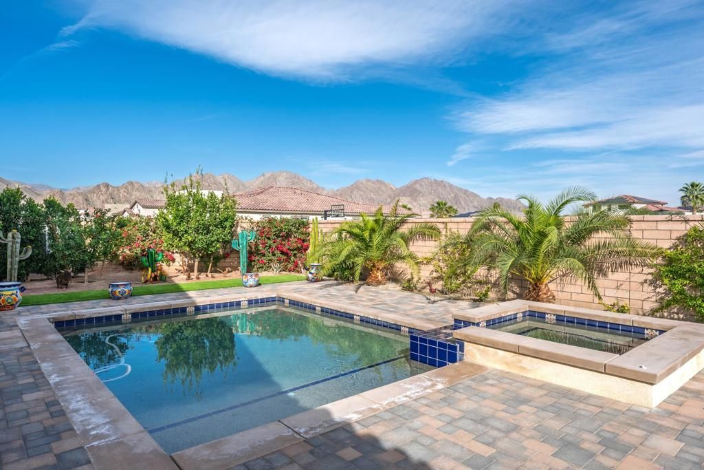 58100 Aragon Way, La Quinta
