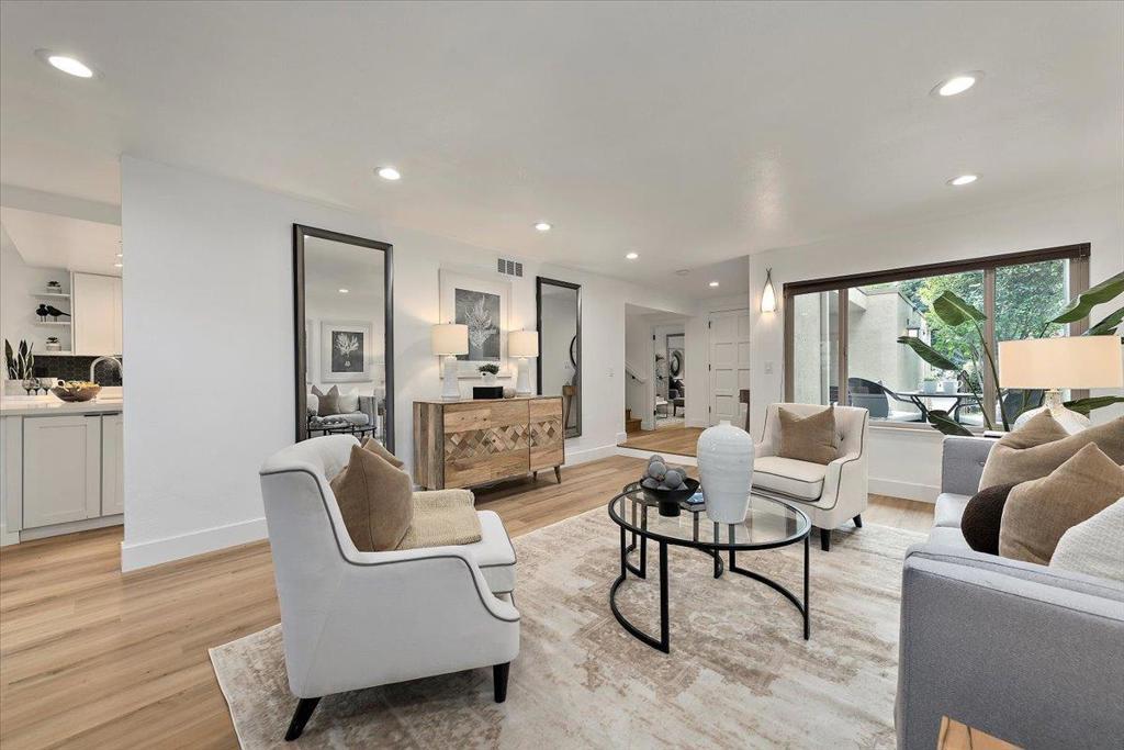 Photo of Listing #ML82036398