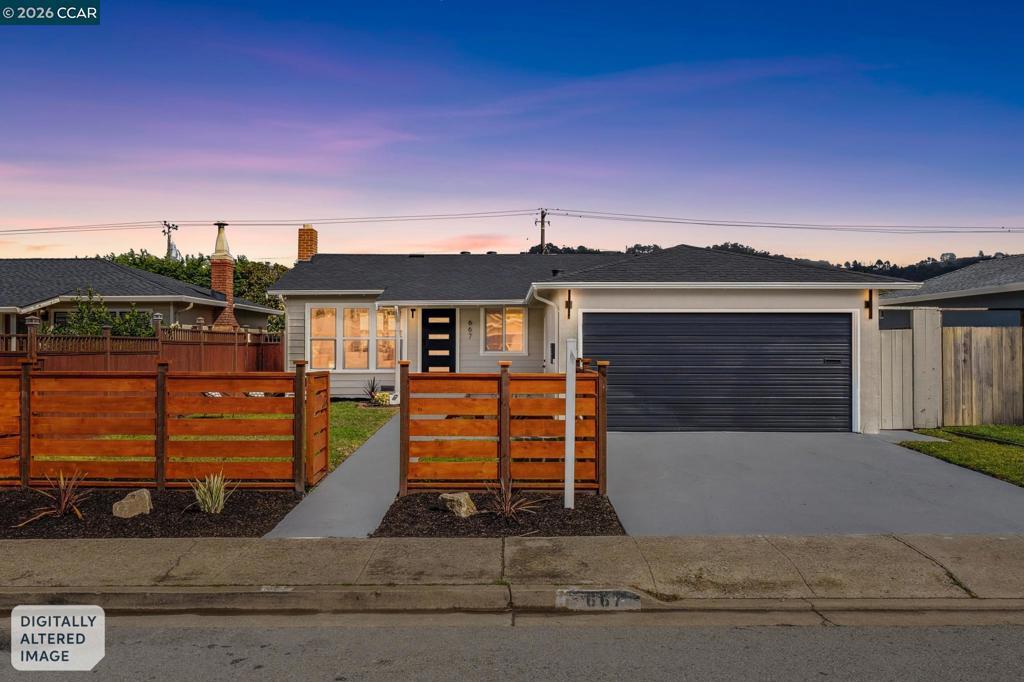 Photo of Listing #41125358