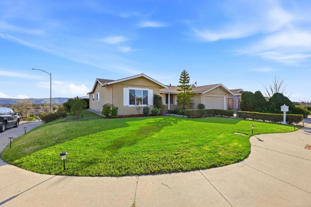 Photo of Listing #ML82036521