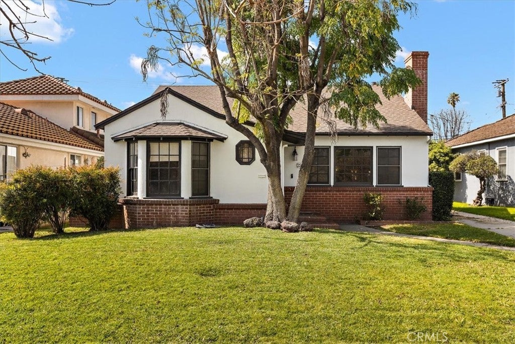 Photo of Listing #IV26043484