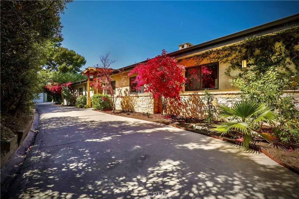 Photo of Listing #SR26018309