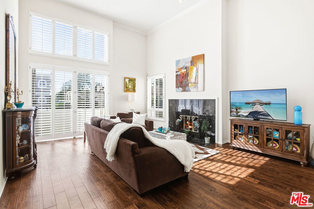 Photo of Listing #26657557