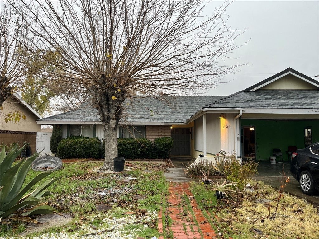 Photo of Listing #PV26041509