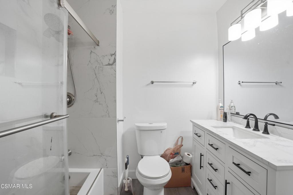 Photo of Listing #226000916