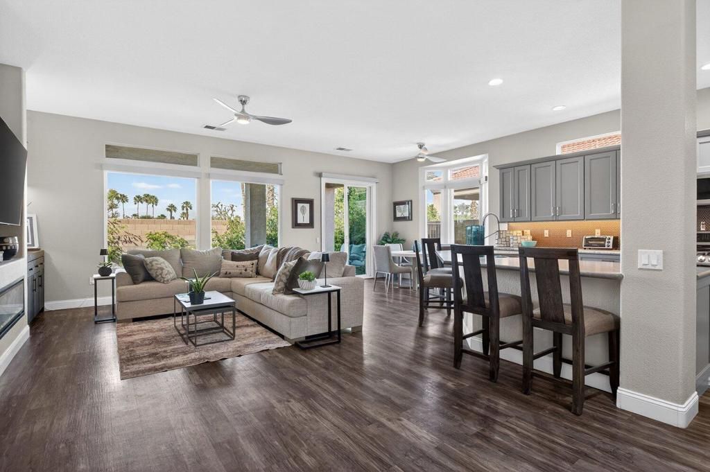 44018 Royal Troon Drive, Indio