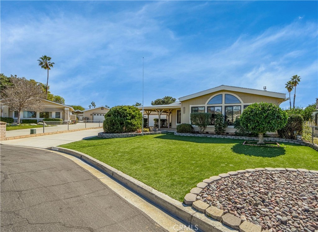 Photo of Listing #SW26045269