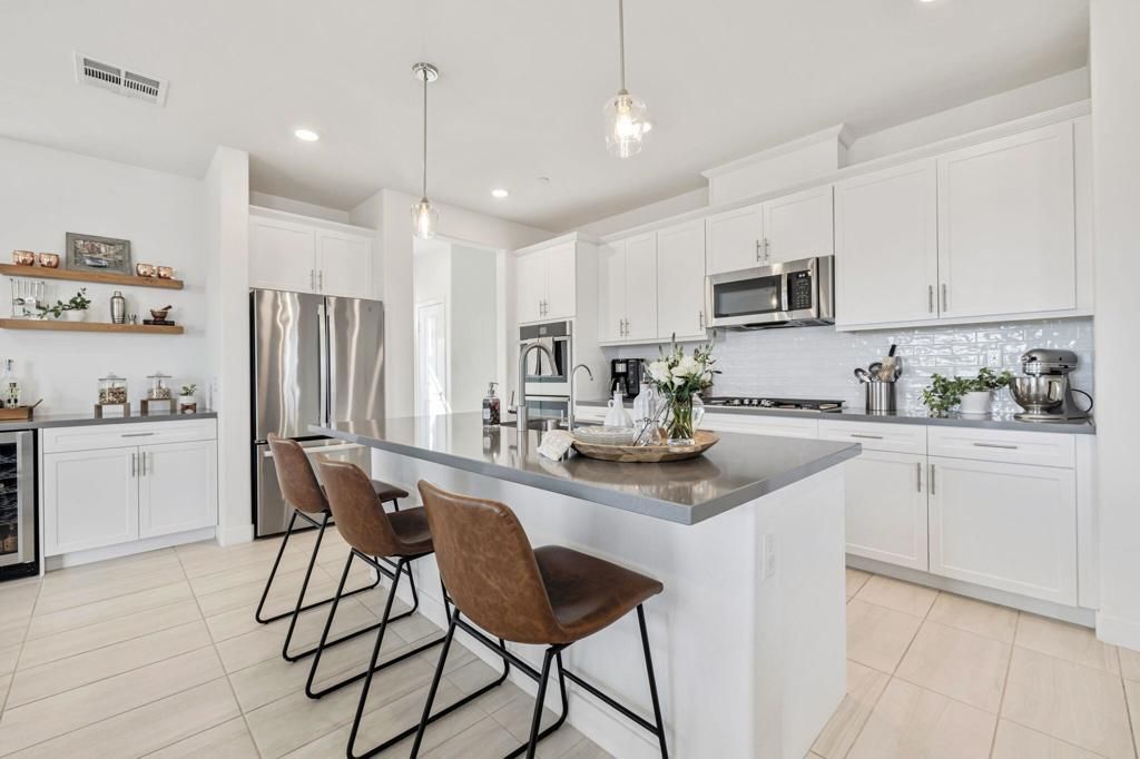 41462 Harvey Mudd Drive, Palm Desert
