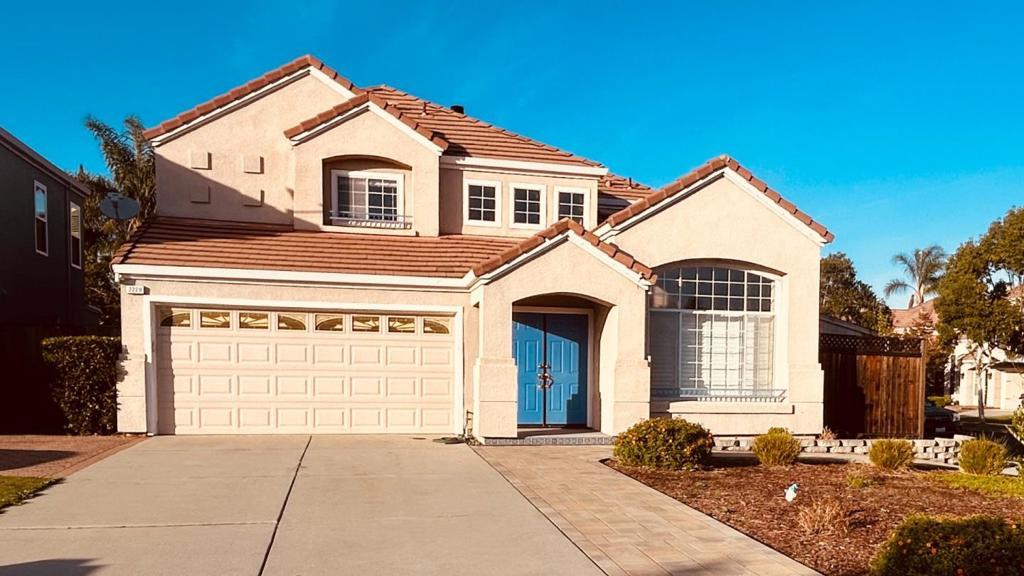 Photo of Listing #ML82037016