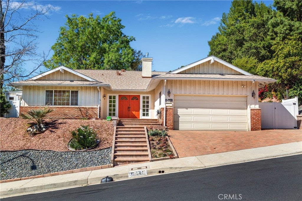 Photo of Listing #SR26047066