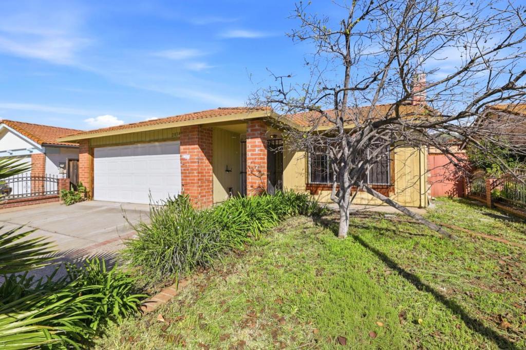 Photo of Listing #ML82036588