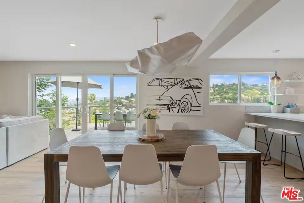 Photo of Listing #26658953