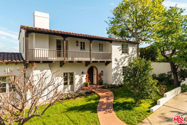 3706 Effingham Place, Los Angeles