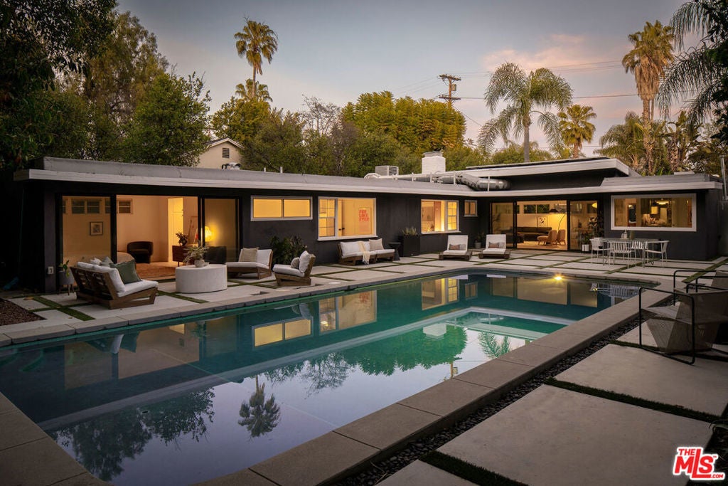 Photo of Listing #26635087