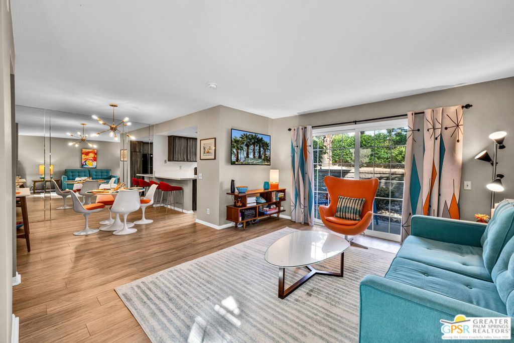 505 S Farrell Drive # D17, Palm Springs