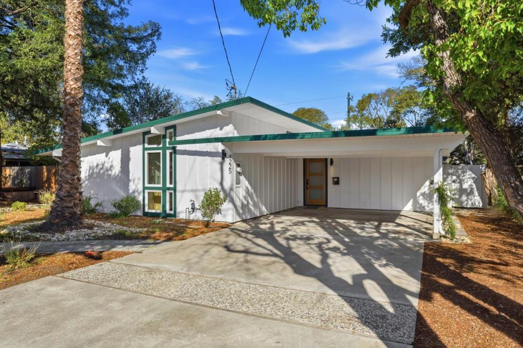 Photo of Listing #ML82037572