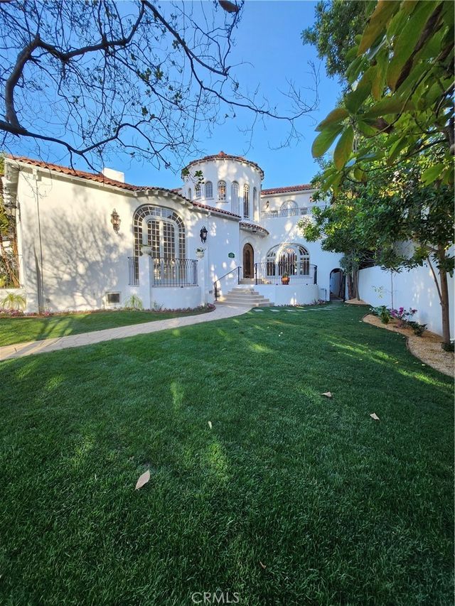 2232 N New Hampshire Street, Los Feliz