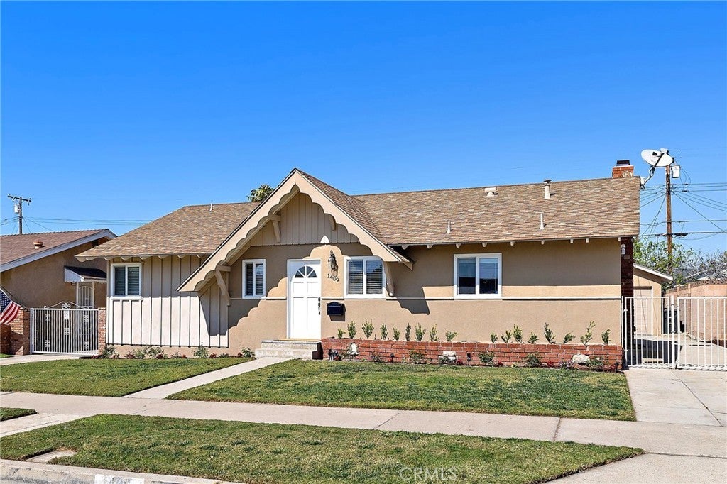 Photo of Listing #OC26052057