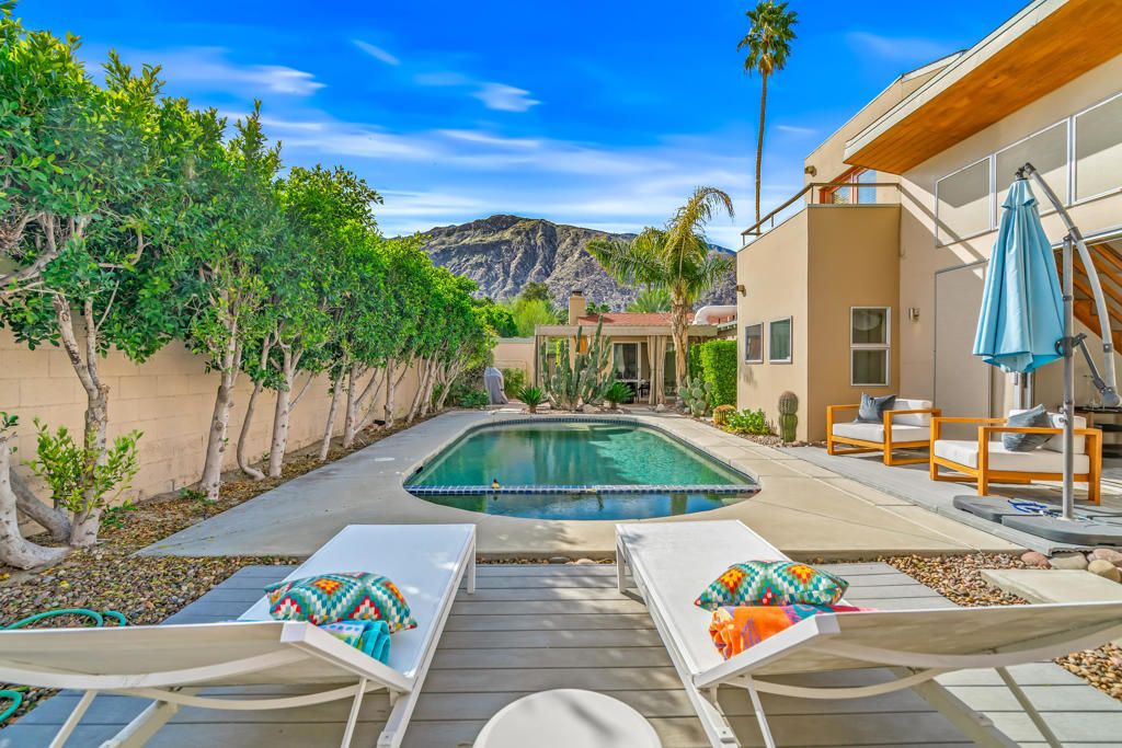610 S Camino Real, Palm Springs