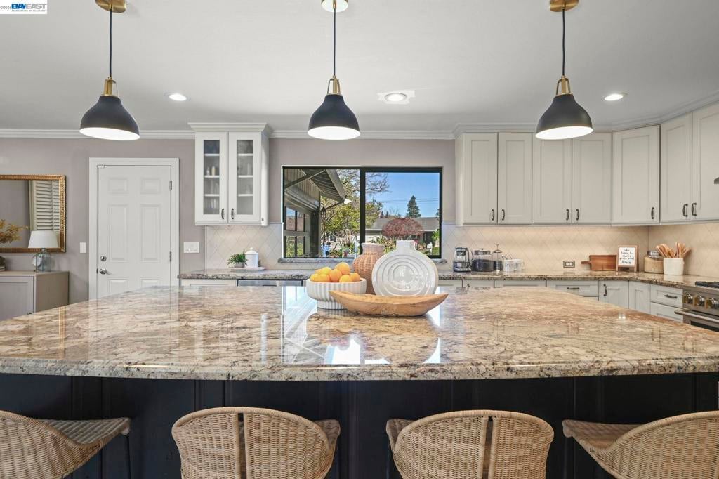 Photo of Listing #41126769