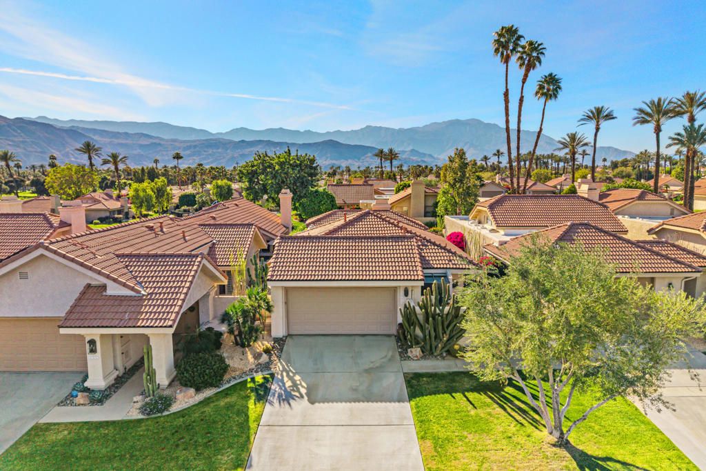 109 Verde Way, Palm Desert