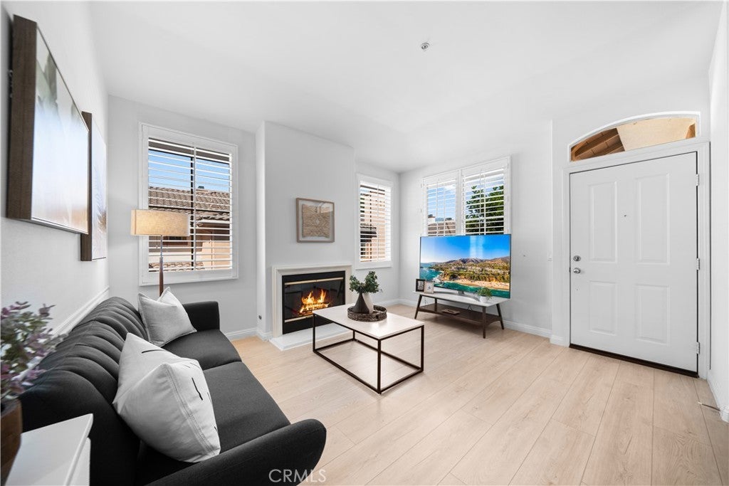 Photo of Listing #OC26059298