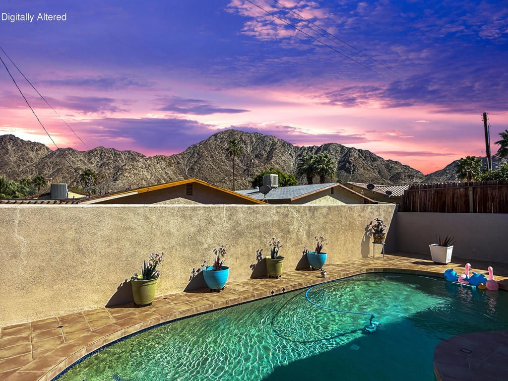 54140 Avenida Herrera, La Quinta