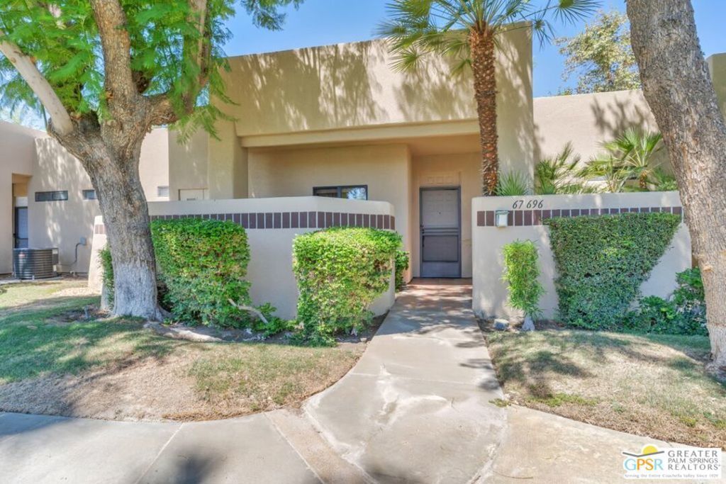 67696 Lagos Way, Cathedral City