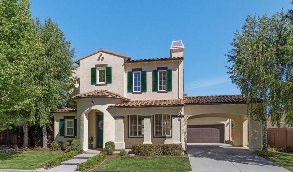 Photo of Listing #ML82039751