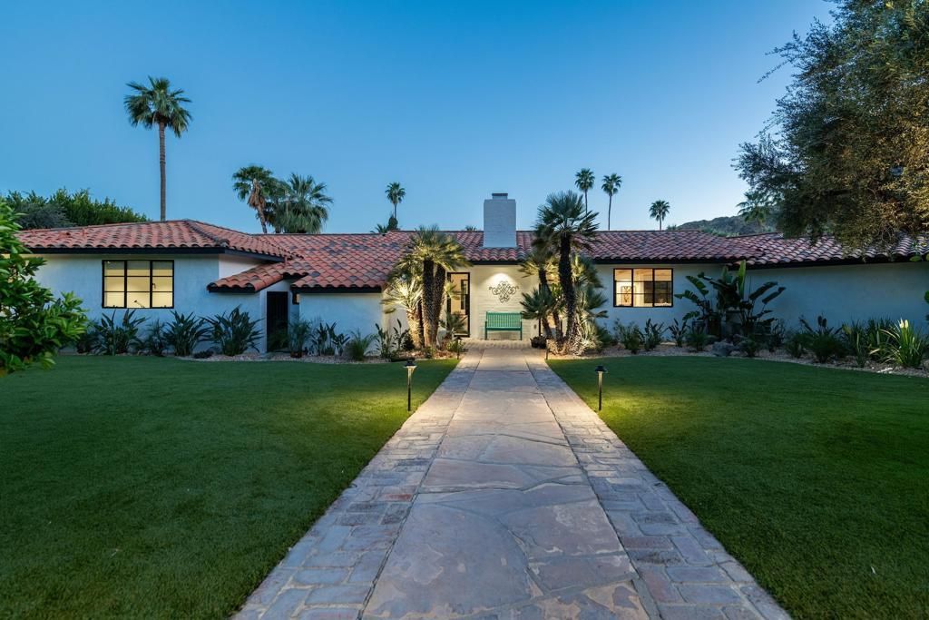 357 Camino Sur, Palm Springs