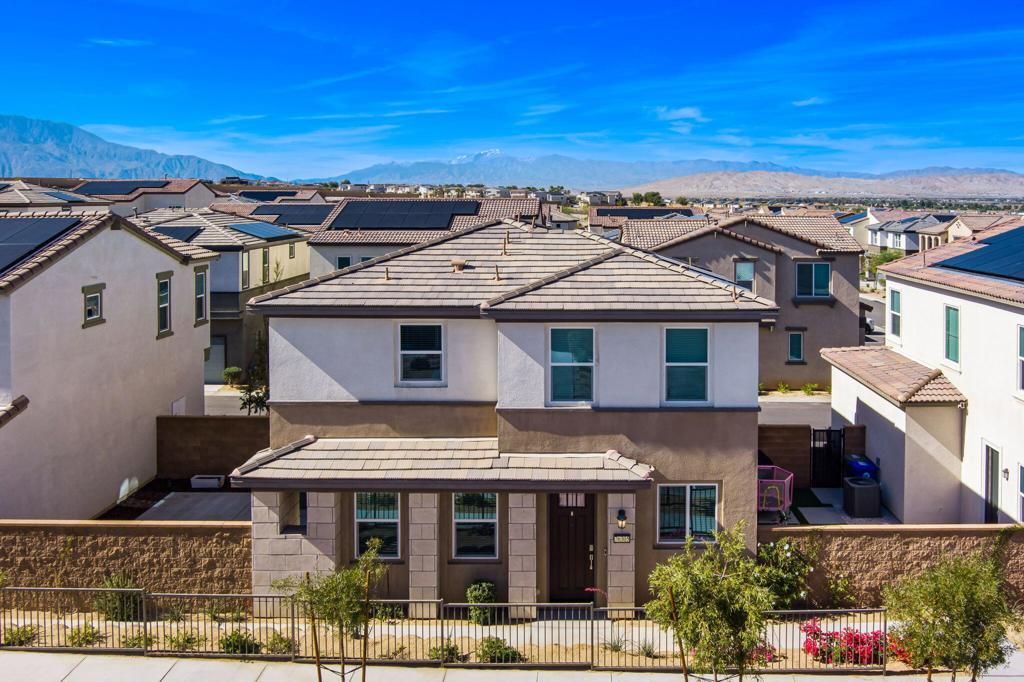 76305 Columbia Drive, Palm Desert
