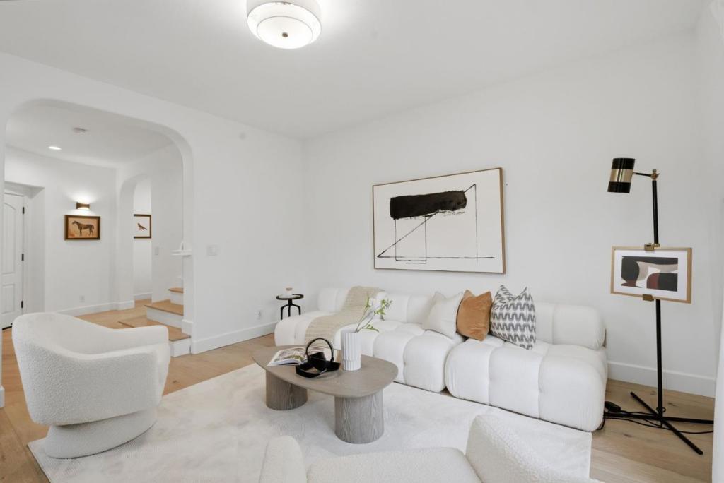 Photo of Listing #ML82036204