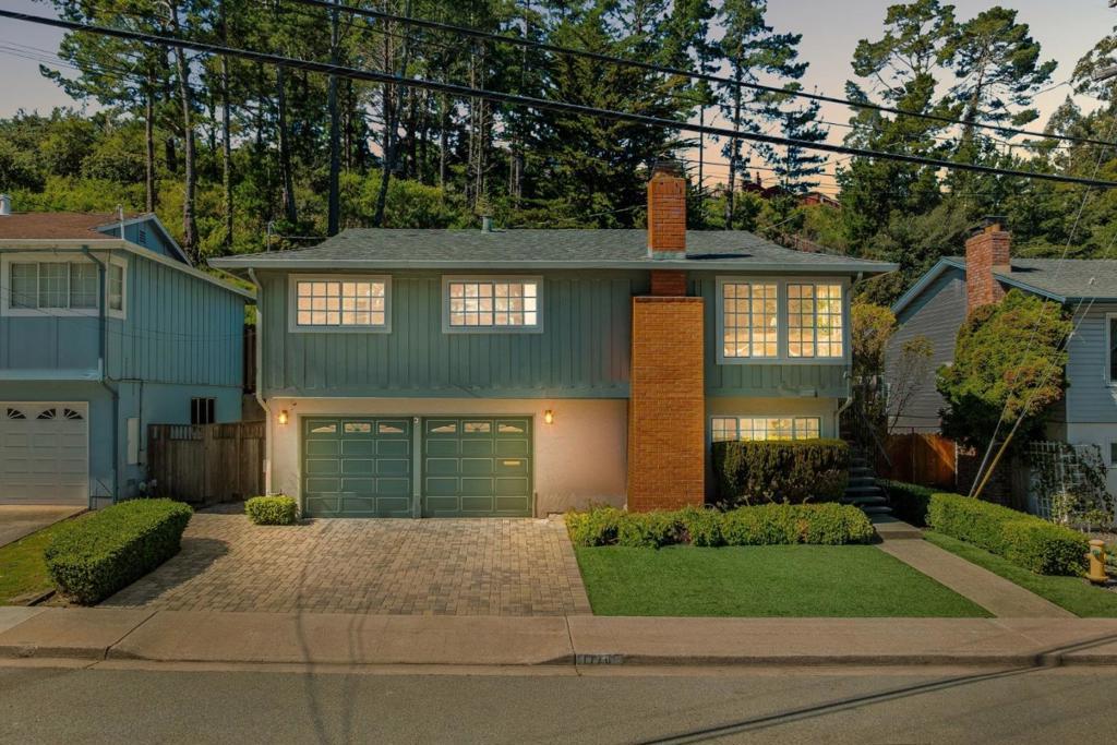 Photo of Listing #ML82040580