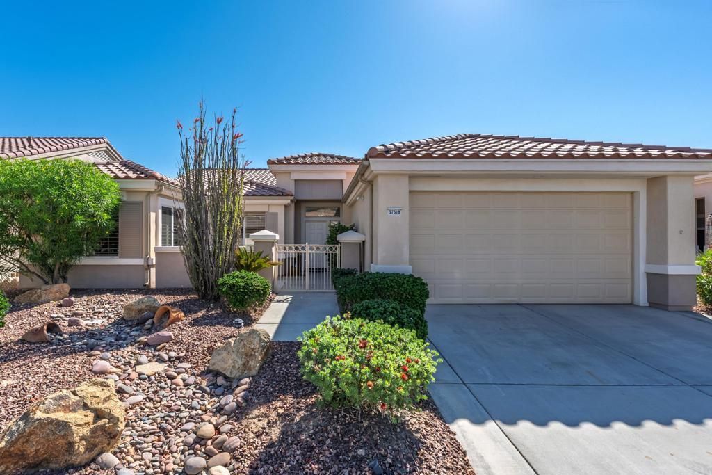37318 Pineknoll Avenue, Palm Desert
