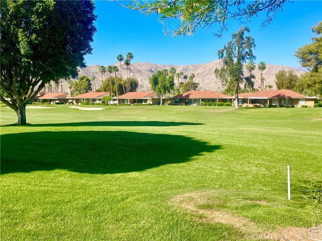 32 La Ronda, Rancho Mirage