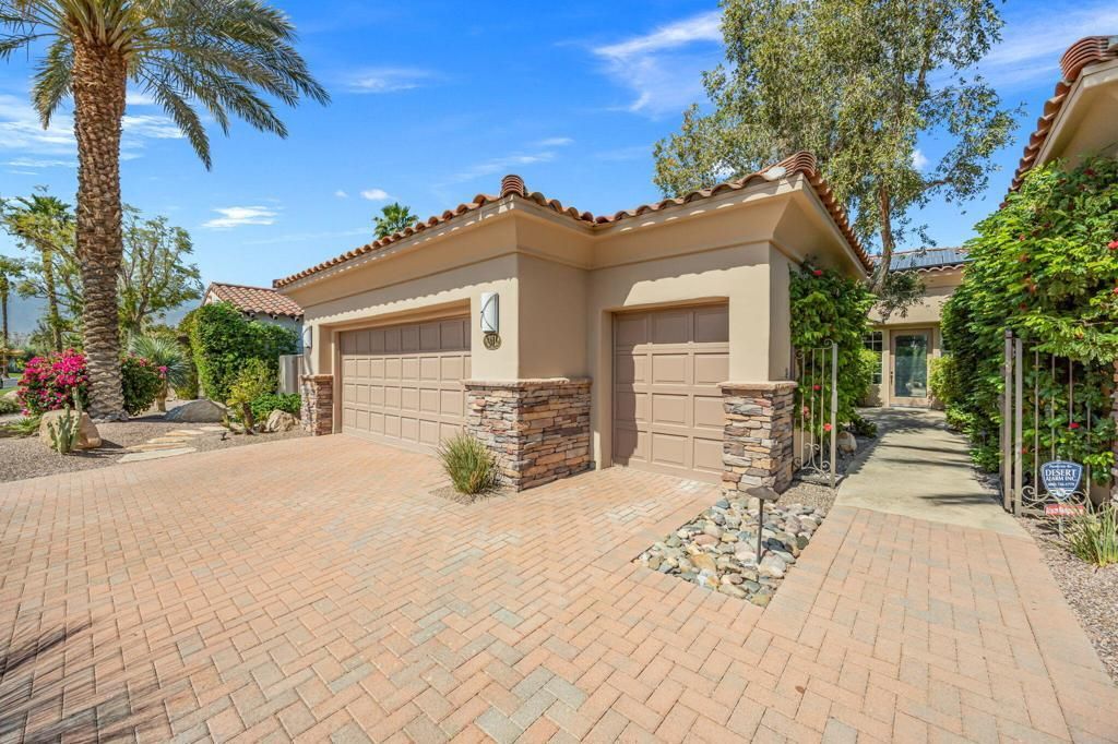 311 Loch Lomond Road, Rancho Mirage