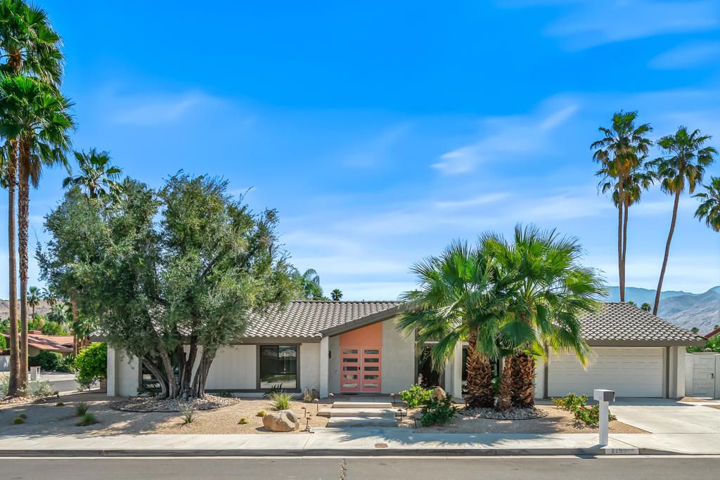 2295 E Amarillo Way, Palm Springs